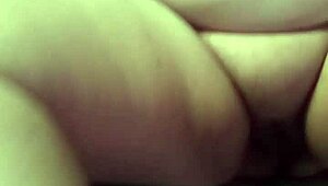 my milf footjob makes him explode cum all over feet