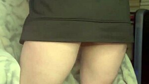 Trans boyfriend NARRATES stretching her tight pussy and ass for FTM viewers