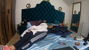 milfycalla masturbates dancing in tight shorts?