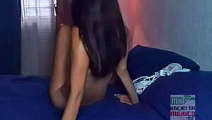 hubby orders guadalajara flaca to fuck on video call