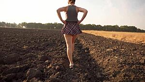 spy cam catches schoolgirl flashing upskirt panties outdoors