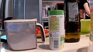 damn this shaved milf wife loves creampie loads