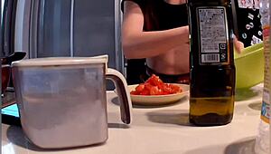 damn this shaved milf wife loves creampie loads