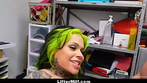 Milf shoplifter tempts officer with big tits ass in garage to escape punishment?