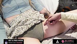 jazmin luv massages lily larimar into hot girl-on-girl scissoring 😘💦👅