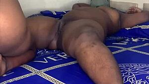 leaked wife squirts fisting her best friend every workday