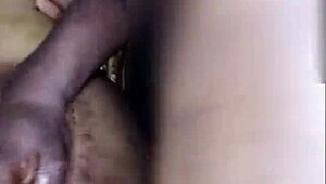 damn that creamy ebony milf's wet pussy gets banged so good!!