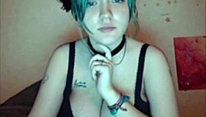 emo teen flashes huge natural tits on webcam