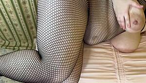 wanna see my big boobed milf wife take creampie pregnancy pov?