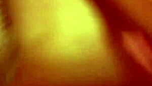 pulling hair while pounding this amateur mature slut doggy