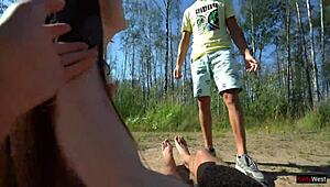 Two big-ass brunettes dive into casual outdoor foursome pounding