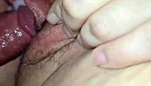 Vintage 40s milf takes rough fuck to creampie finish