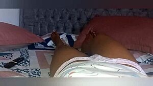 Curvy Stepmom Feels Wet Before Bed Masturbation