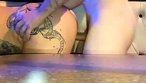 captain rolls into orfeu club in canoas and bangs that big ass cosplay babe