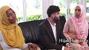 Rebellious Teen 18+ Hijab Begs Stepmom for Daddy's Breeding Cum in Taboo Deal