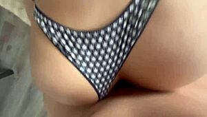 Rossmex Pounds Wife's Juicy Ass to Squirt