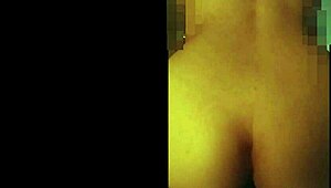 ARGENTINA BEGS TO KEEP THAT THICK PIJA INSIDE DEEP!