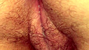 hear that sloppy creampie gush out in perfect slow motion details??
