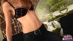 i bet you get hard when i wear tight skinny jeans