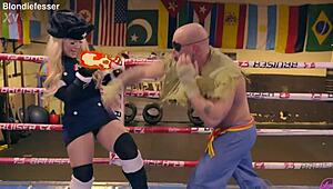 Cosplay Street Fighter Blondie Fesser as Kolin Oiled Anal Doggystyle Huge Tits Assfucking