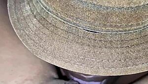 Milf craves hot tongue on swollen clit oral bliss