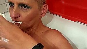 Sandra's facefuck deepthroat goes wild no condom