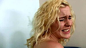 Hey Cali and Catie, those beach licks on teen pussies look insane!