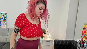 Chubby Girl's Big Ass Jiggles in Tight Shorts on Treadmill