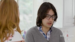 curvy milf mommy fucks elias cash and axel haze for cash