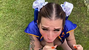 Chun-Li mamando verga y haciendo twerk