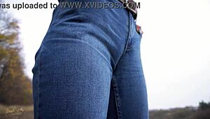 Holy Shit! Milf Camel Toe Tease In Tight Blue Jeans Outdoors!