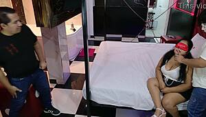 i called a stranger from swinger app to hotel and he fucked me so hard