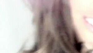 Horny photo model seduces massive facial explosion