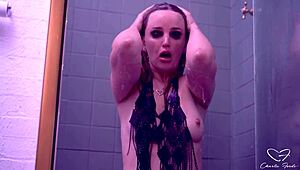 charlie forde teases clit to squirting bliss in solo play