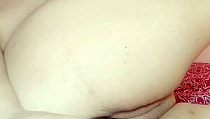 ohhh my huge cameltoe pussy throbbin in leggings for stepson... masturbatin wild