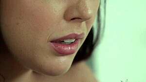 Natalia Starr and Whitney Wright finger lick each others wet pussies 👅💦🌸