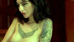 hey isabella nice lysagna del ray sage hunter inked babes licking juicy pussies lesbian fun