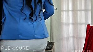 gostosa secretaria relaxes with milf brunette blowjob massage turning creampie sensual