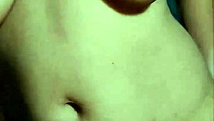 ASIAN PINAY MOMMY RIDES HUGE COCK WITH LACTATING TITS SQUIRTING CREAMPIE