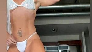 damn check out kortney olson's strong muscular ass shaking in this cum-worthy compilation