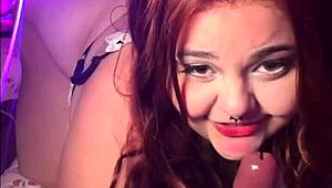 imagine your bbw maid with juicy ass sucking better than wife ever could?