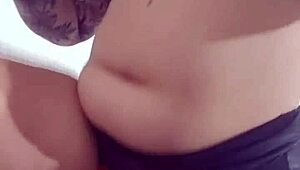 meu amante fode minhas axilas no fetiche dele ate gozar vendo eu assim