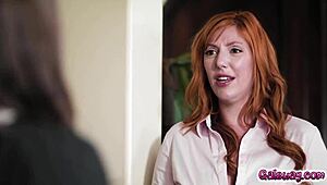 redhead milf lauren phillips amps up thrills with vr and deep double action