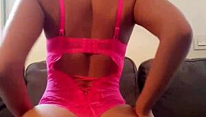 briana moon teases ass for fans