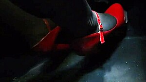 redhead pumps pedals in sexy office heels fetish