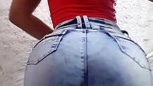 briana moon teases ass for fans