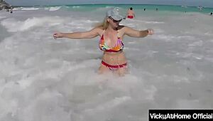 bikini milf vicky vette fingers her thick pussy lips post-beach tease