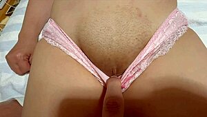 hows this amateur pink pussy look 195 days post virginity loss??