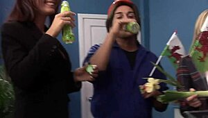 stacey saran emma butt big tits milfs suck fuck in wild mmff foursome