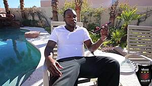 wanna see alli black ride rome major's bbc poolside till she cums??